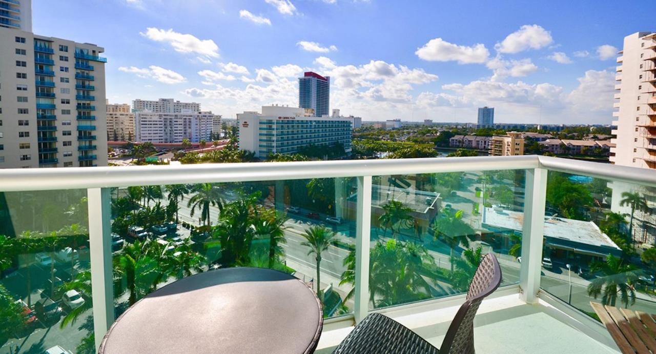Tides Hollywood Apartments Fort Lauderdale Esterno foto